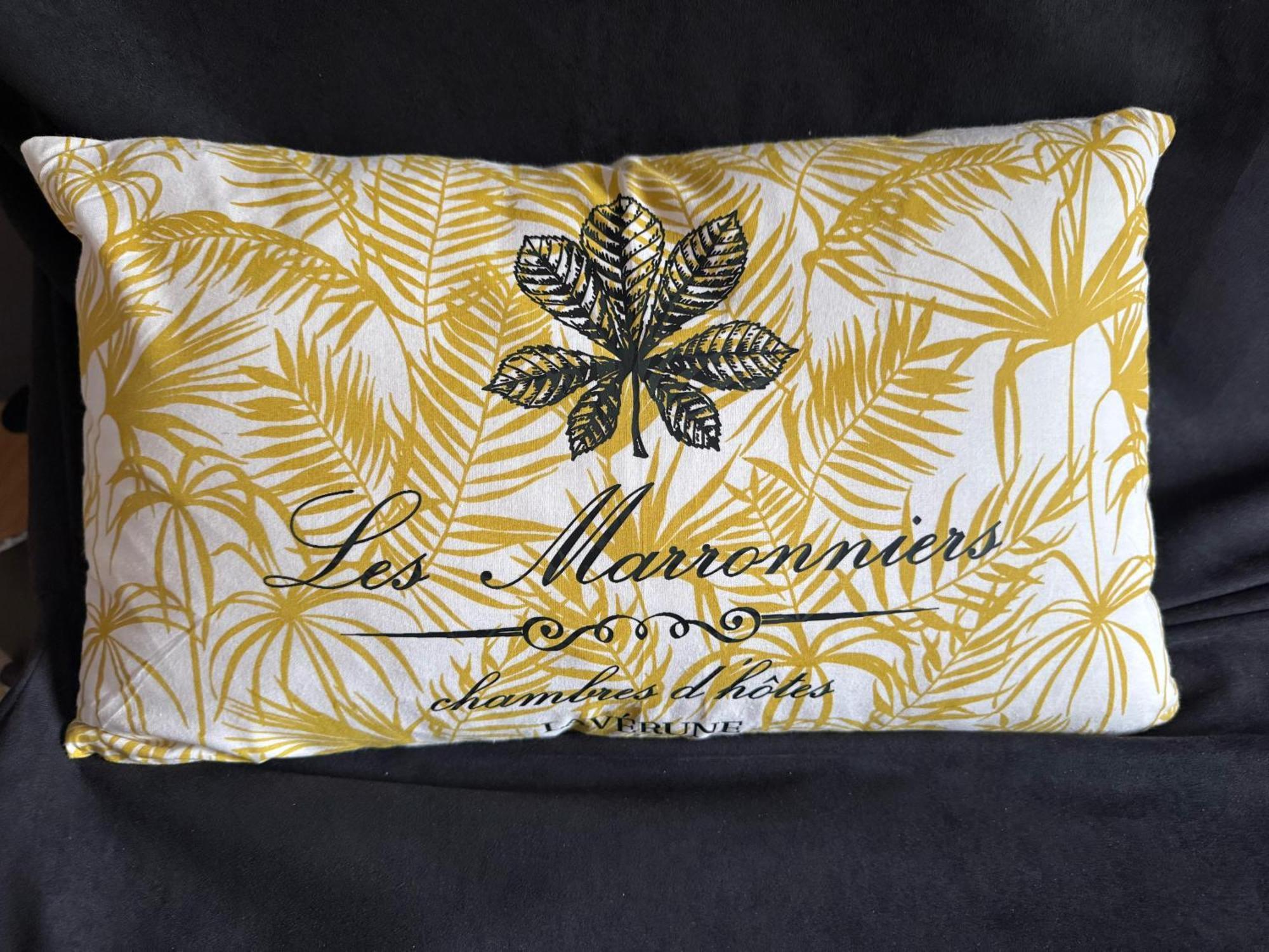 Les Marronniers Bed & Breakfast Lavérune Екстериор снимка